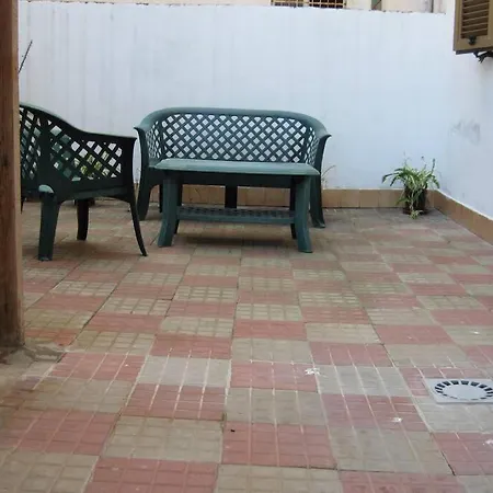 La Paloma In Centre